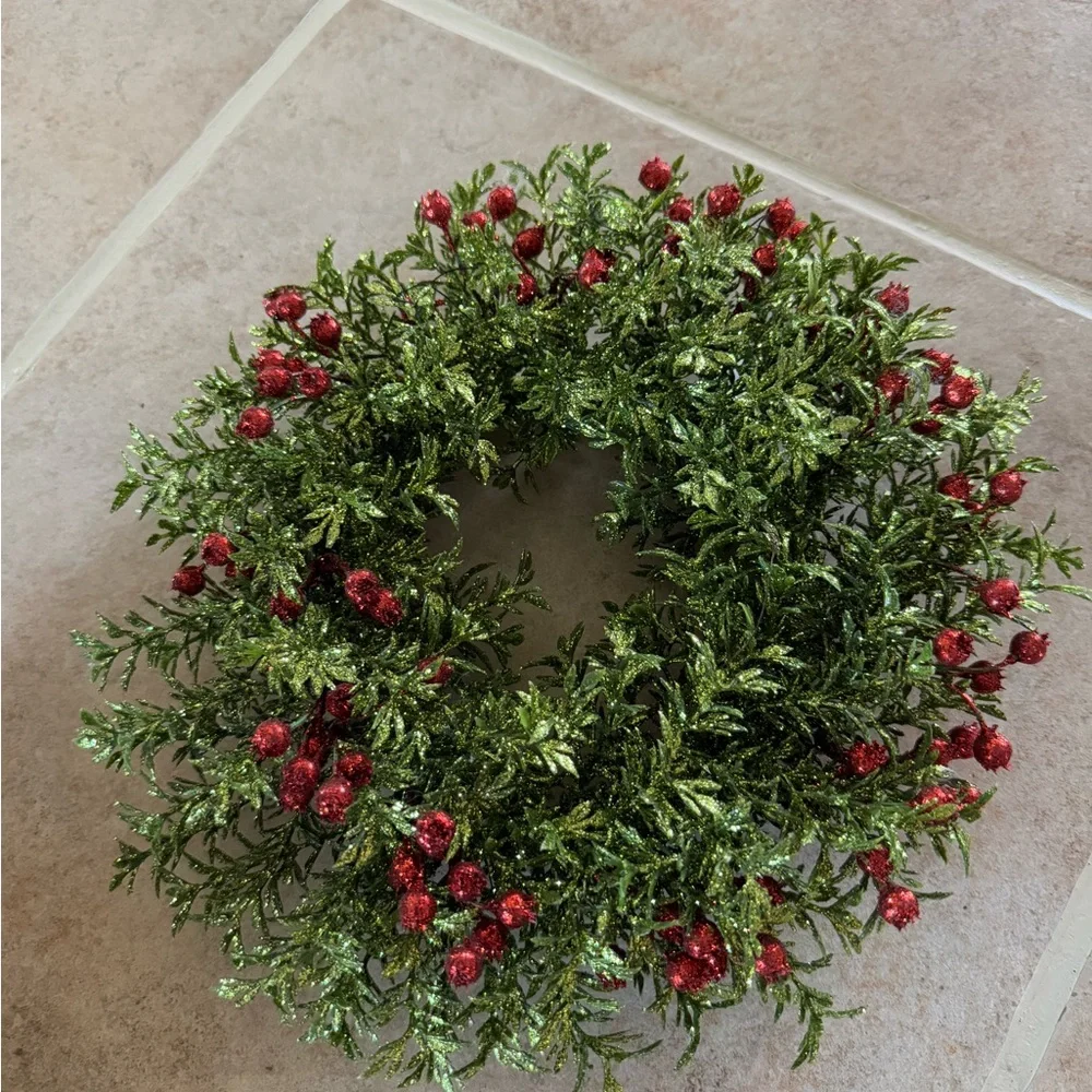 NEW 12” D glittery wreath red and green Regency brand